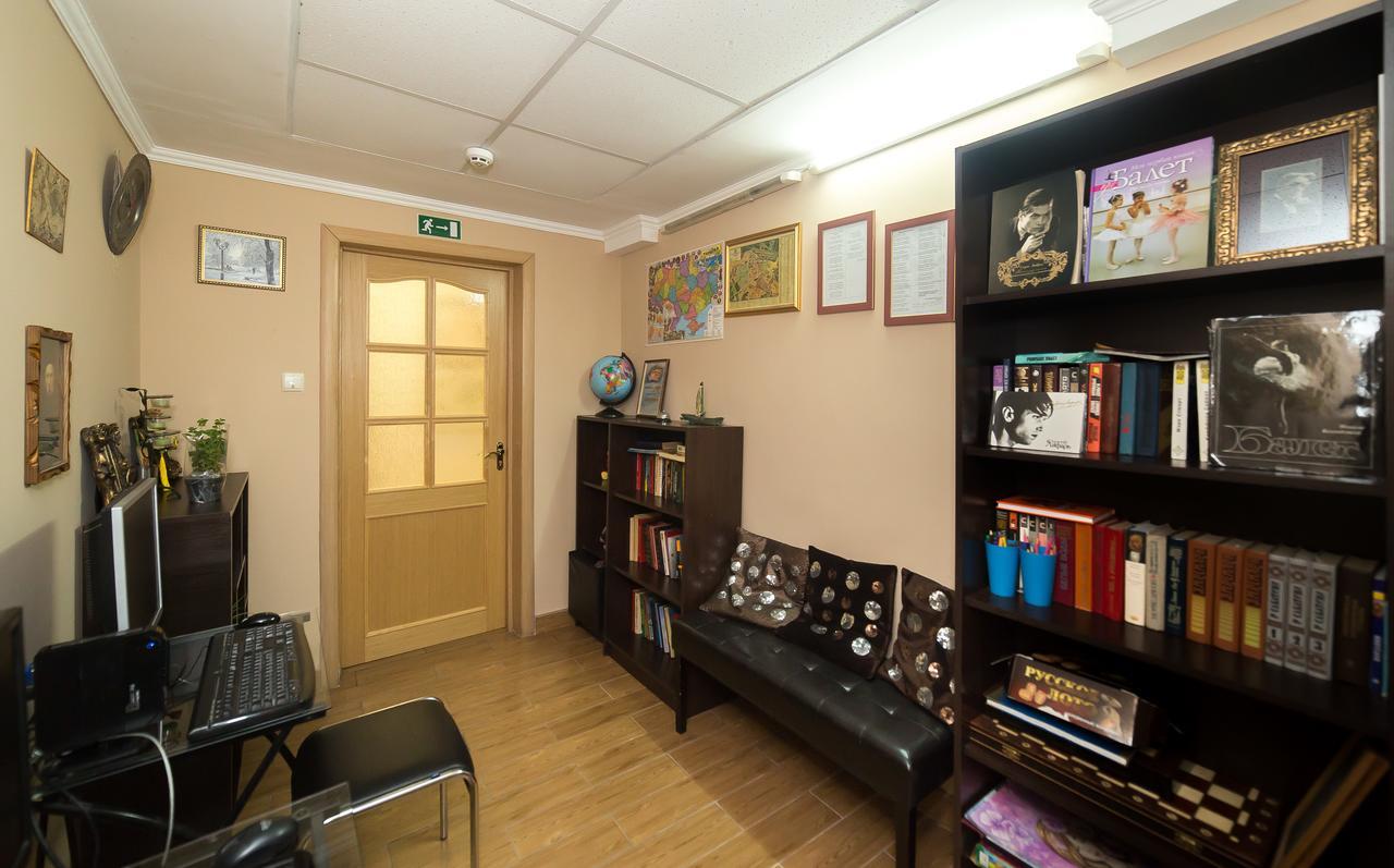 Ballet Hostel Kiev Eksteriør bilde